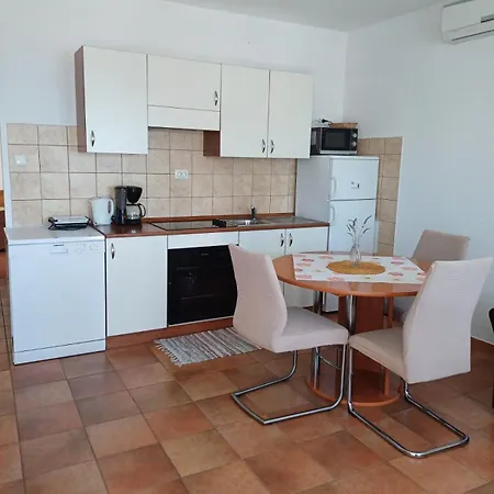 Apartmani Afrodita Crikvenica Extérieur photo