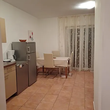 Apartmani Afrodita Crikvenica Extérieur photo